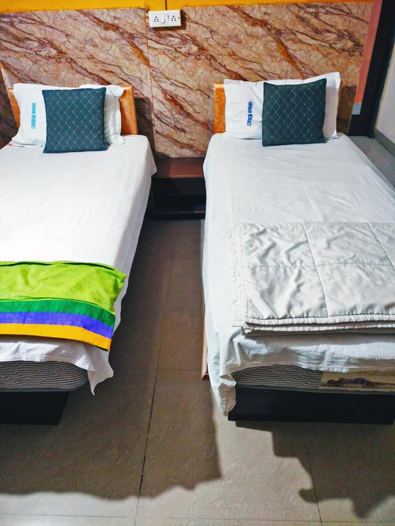 Abhimaan Residency Hotel Kalaburagi Exterior photo